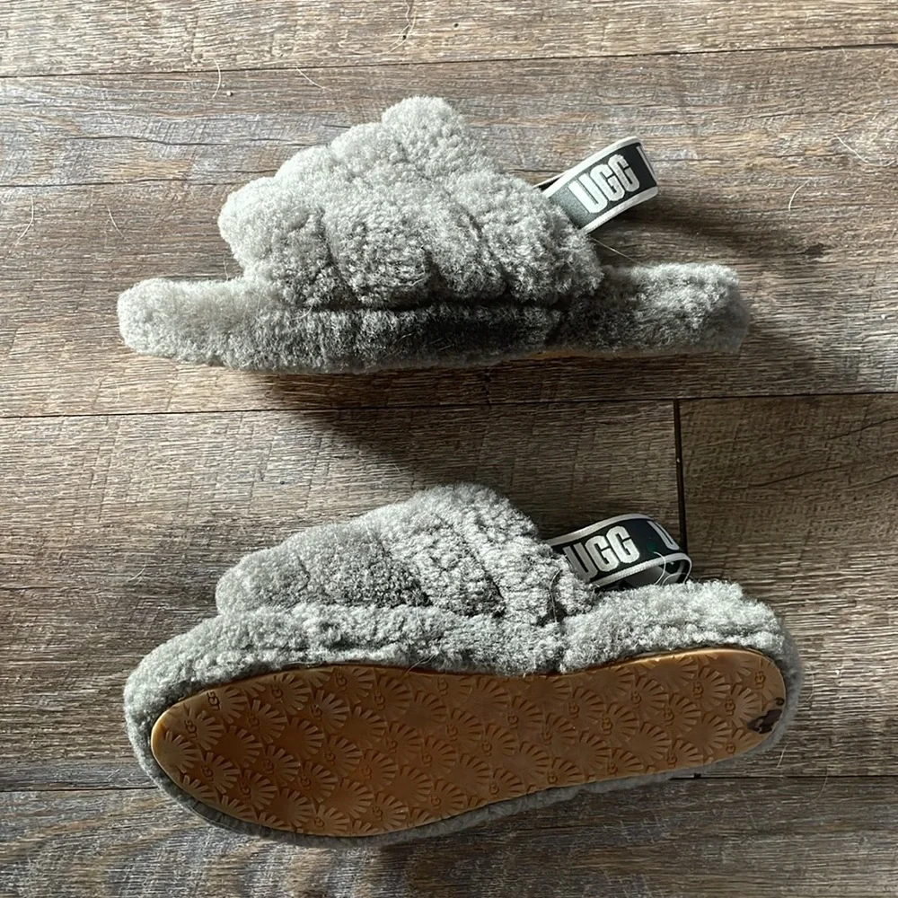 Ugg fluff yeah slides sandals